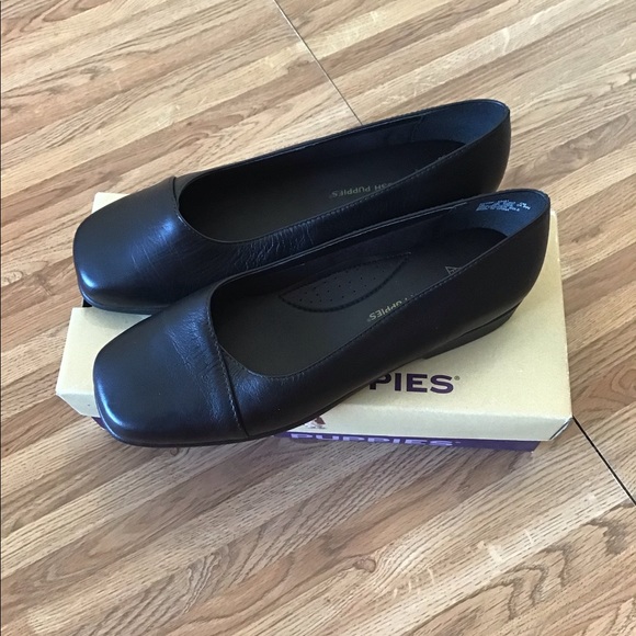 Hush Puppies Shoes - NWT Hush Puppies Isis black Casual Loafers SZ 8 EW